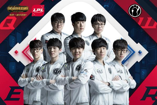 与榜首的稳 与榜首的稳