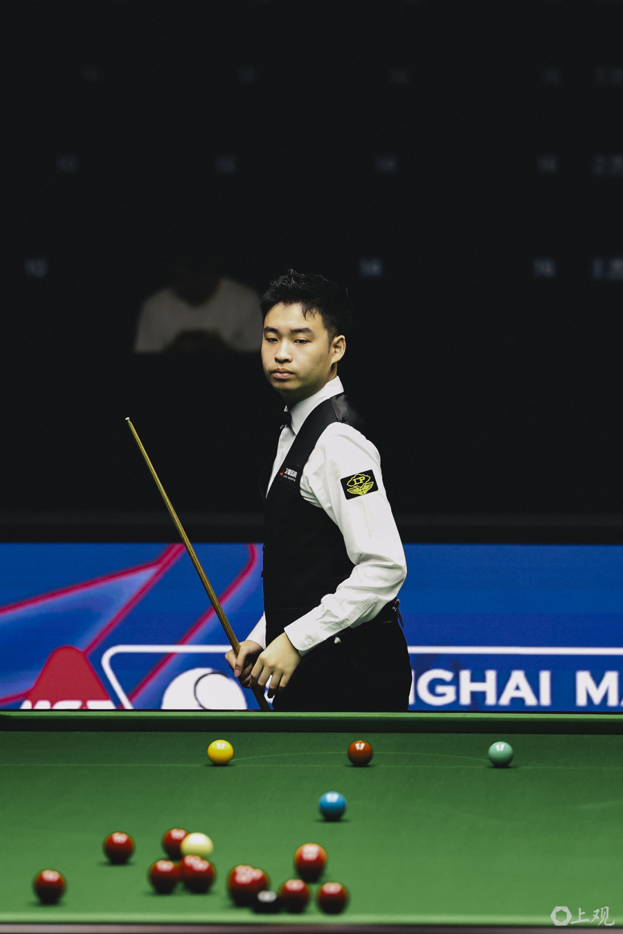 通过大量的 通过大量的