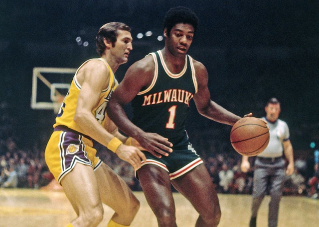 他的脚步灵 他的脚步灵