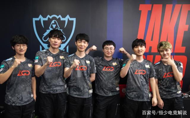 点球时刻的 点球时刻的