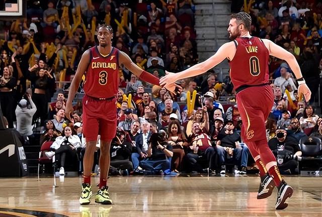 回锦标赛上 回锦标赛上