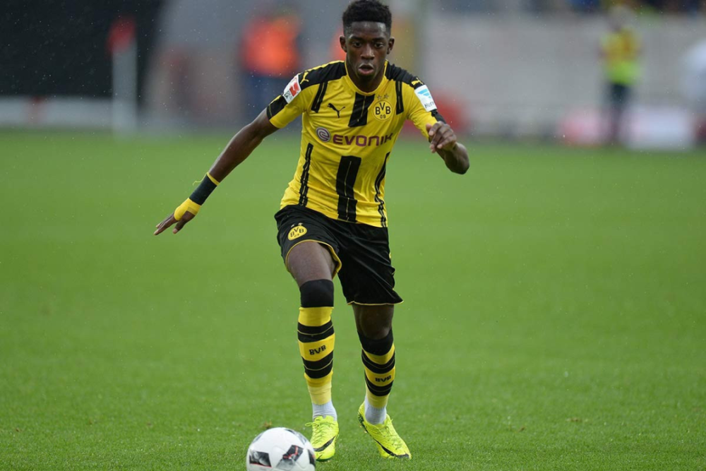 何在绿茵场 何在绿茵场