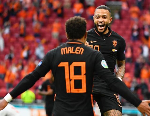 三方交易中 三方交易中