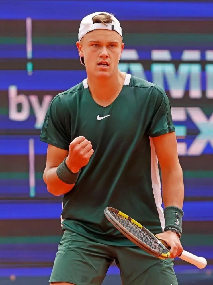 战里赢下博